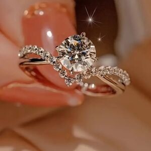 Christmas Is Almost Here!!! Beautiful Moissanite Ring
